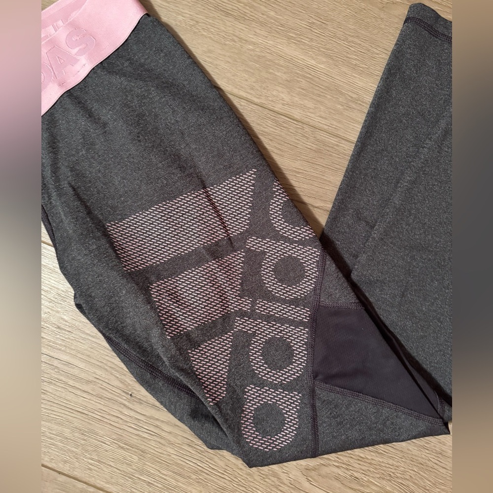 ADIDAS workout pants - Picture 2 of 6